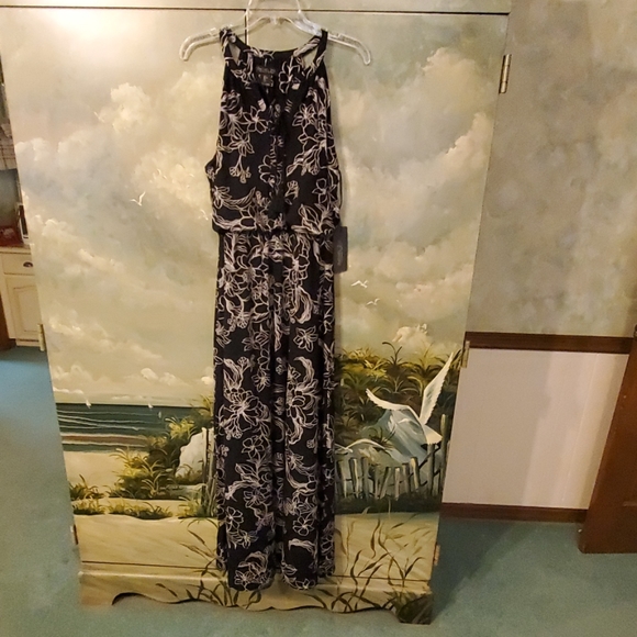 DRESS - Picture 5 of 6